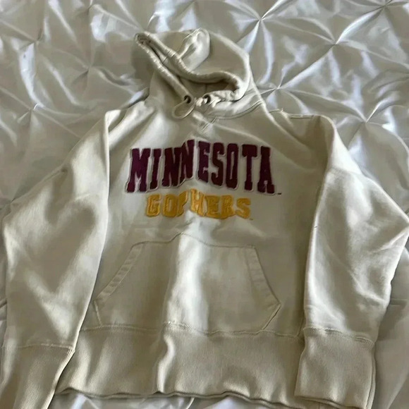 Minnesota gophers sweatshirt size small - Picture 1 of 3